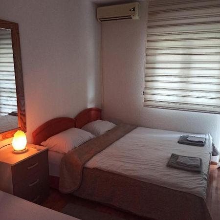 Apartman Tristan Herceg Novi Exteriör bild