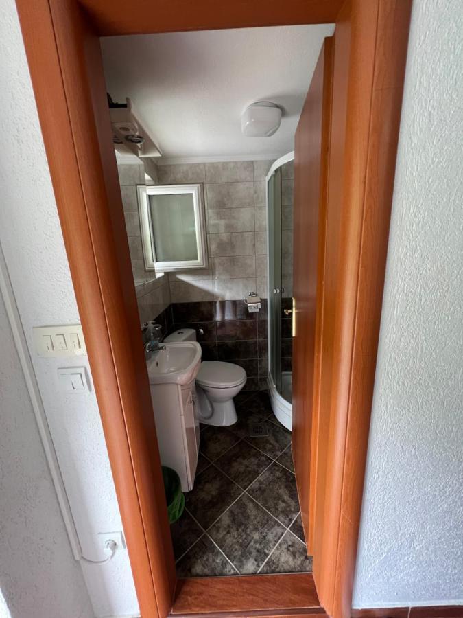Apartman Tristan Herceg Novi Exteriör bild