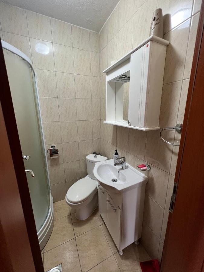Apartman Tristan Herceg Novi Exteriör bild